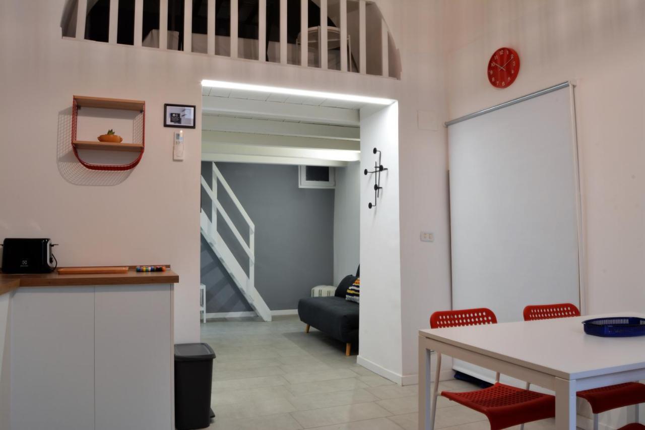 Dock33 - Comfort Loft In Catania Center Exteriör bild