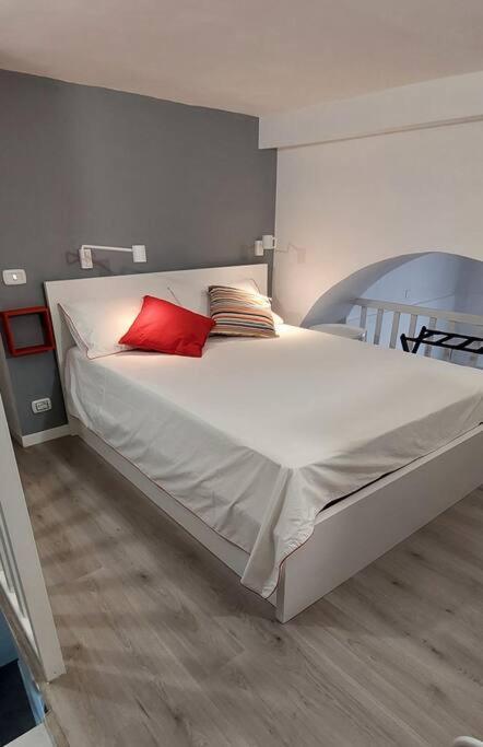 Dock33 - Comfort Loft In Catania Center Exteriör bild