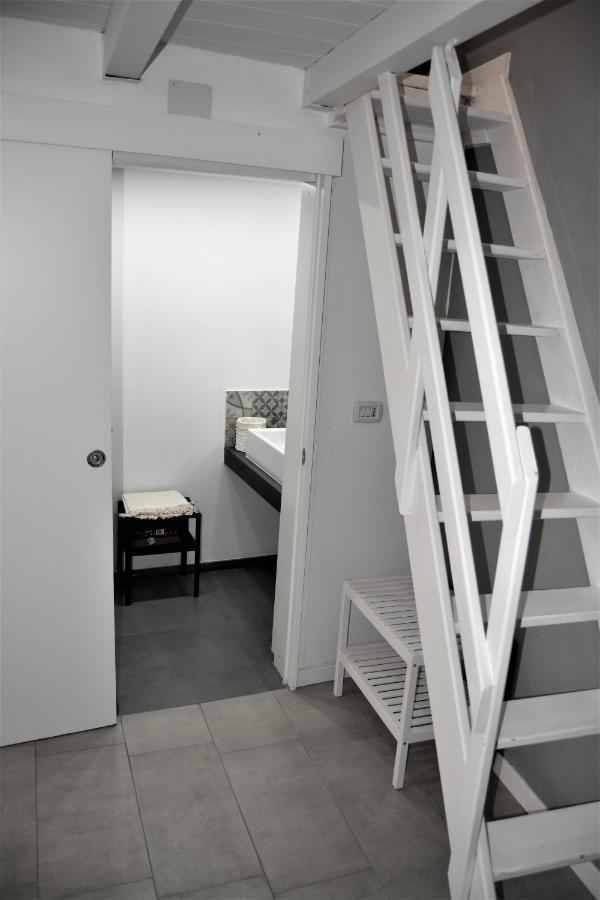 Dock33 - Comfort Loft In Catania Center Exteriör bild